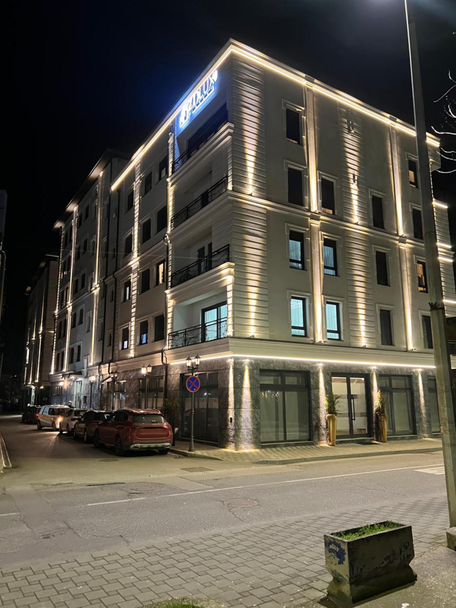 Centar Penthouse Apartment *